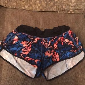 lululemon athletica size 10 speed short
